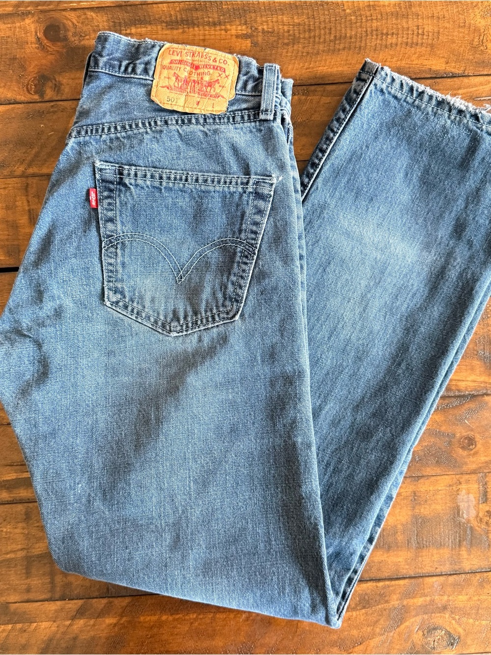 Vintage Y2K Levi’s 501 Straight Leg Button Fly Jeans, Men’s Size 32x32